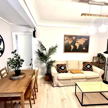 2 Logelako Apartamentu Zabala Διαμέρισμα *